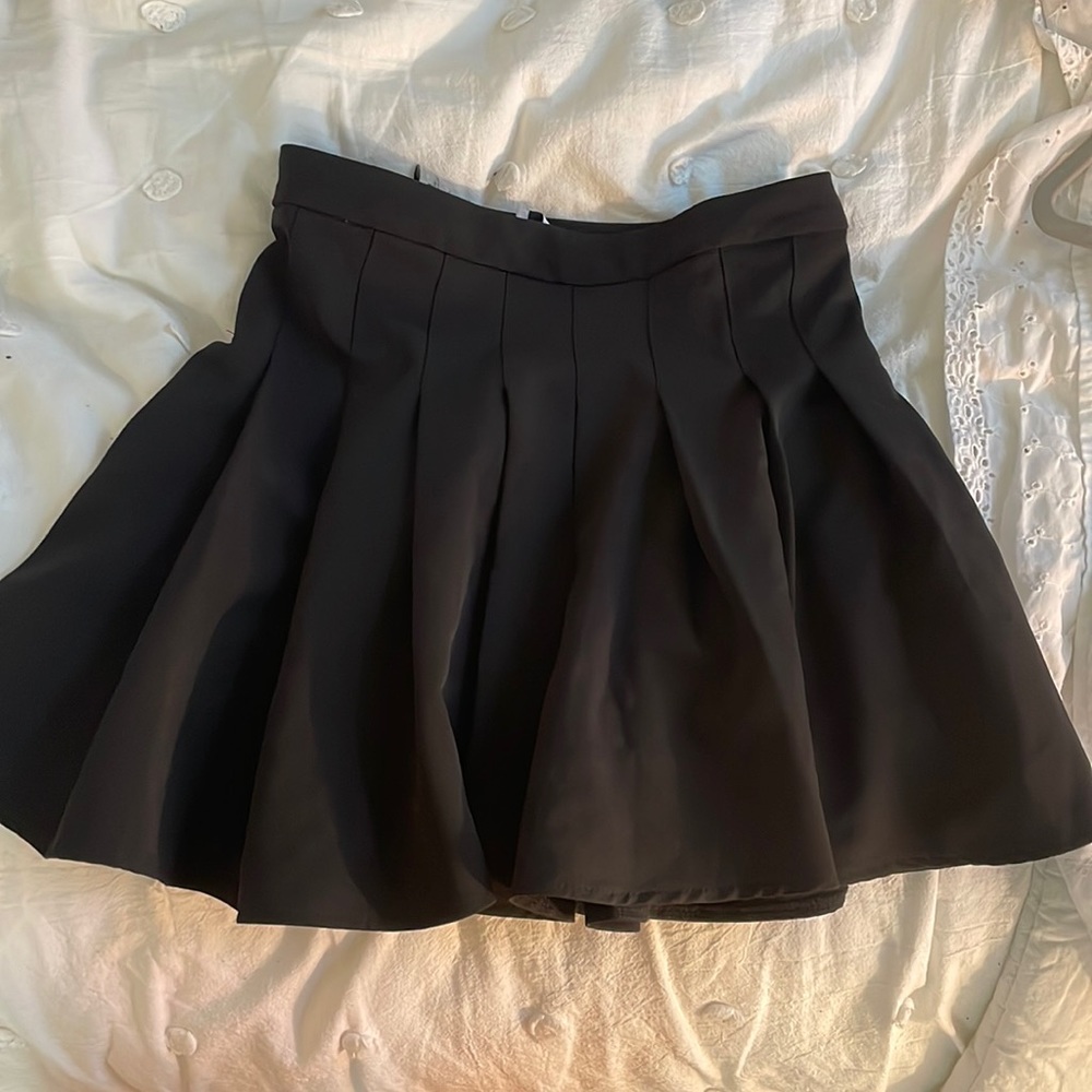 Princess Polly Black mini skirt